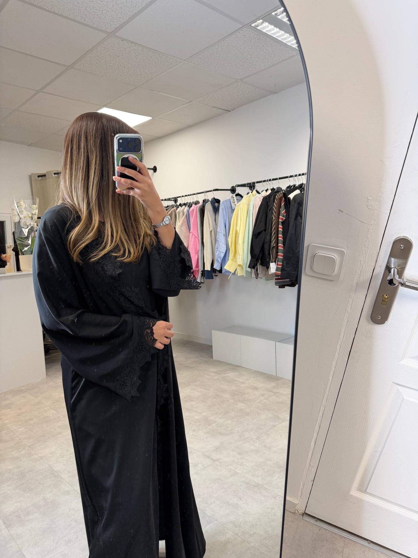 Abaya dentelle