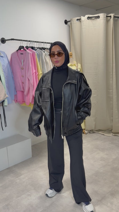 Veste simili