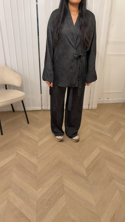 Ensemble satin Maya